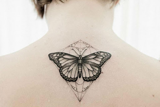 xăm hình bướm nghệ thuật homiebrain tattoo